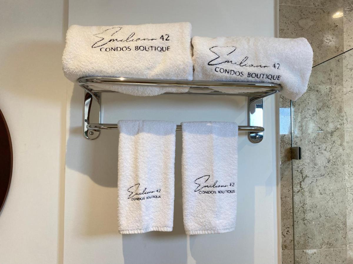 Emiliano 42 Boutique Apartahotel