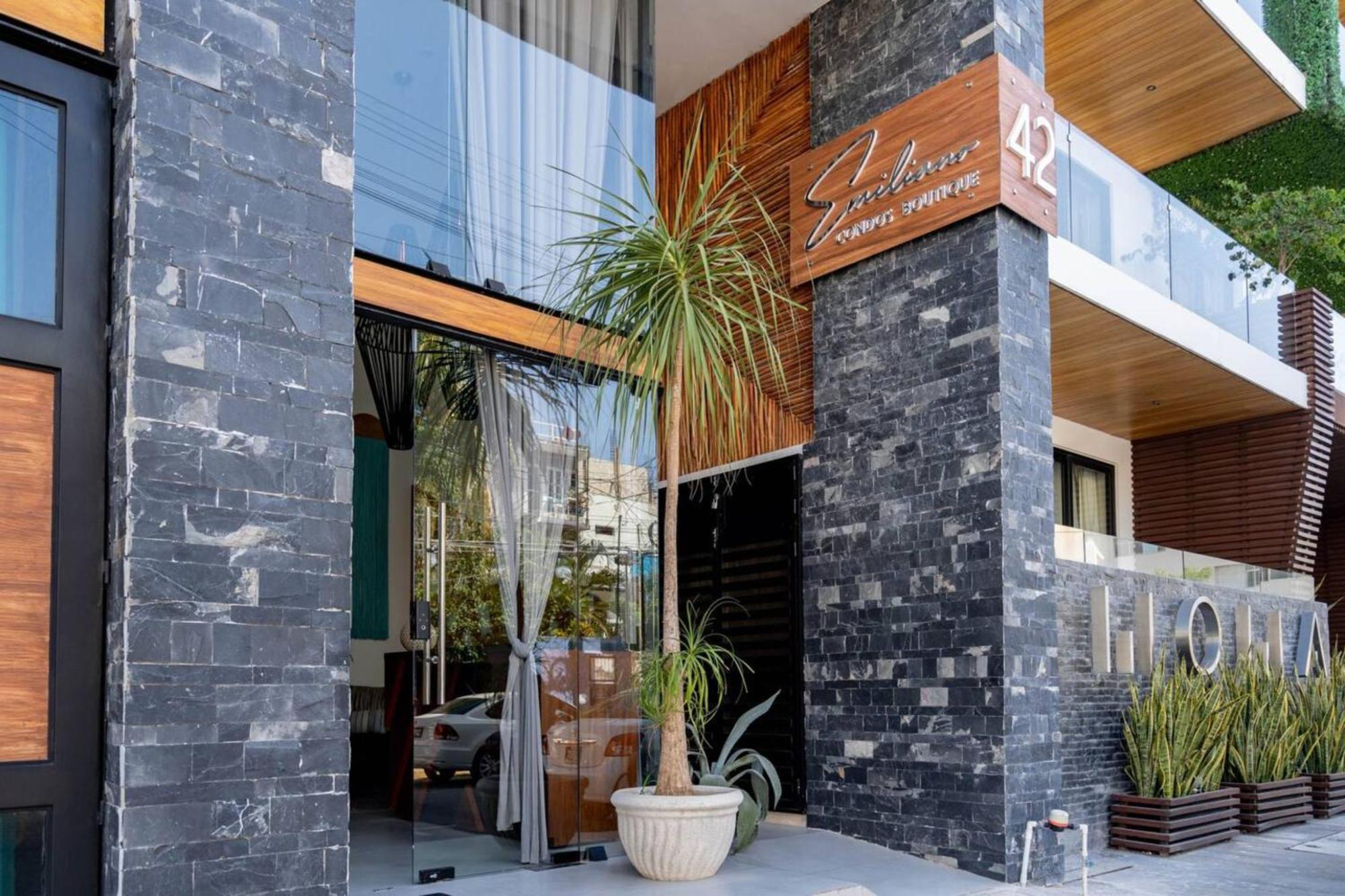 Emiliano 42 Boutique Apartahotel Playa del Carmen