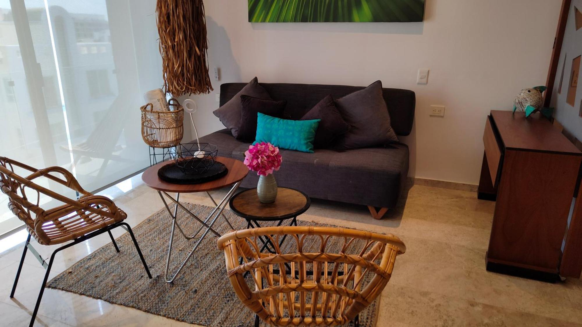 Emiliano 42 Boutique Apartahotel
